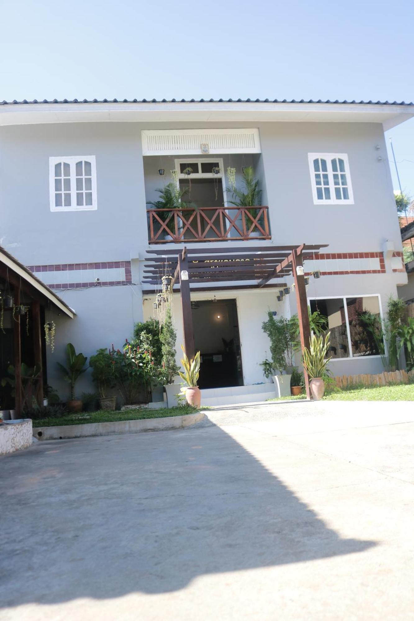Hotel Moon'S House Luangprabang Extérieur photo