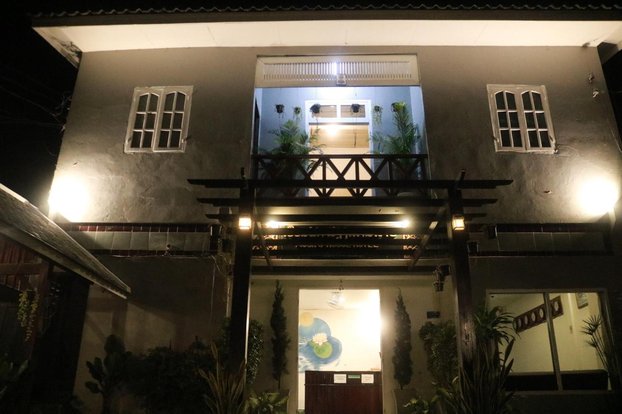 Hotel Moon'S House Luangprabang Extérieur photo